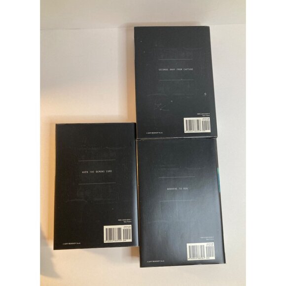 Left Behind The Young Trib Force Books 4,5,6  Pub Rescued Stung Frantic HC - Picture 2 of 5